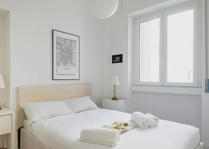 Apartment Easylife - Elegante Sui Navigli